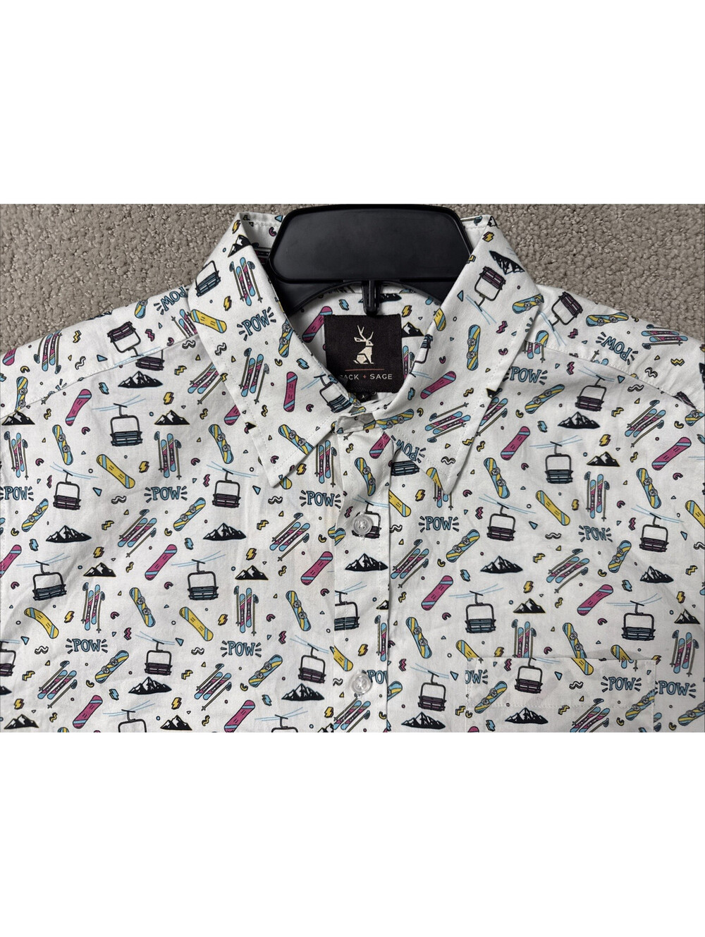 NWT Jack and Sage Mens Camp Shirt White Winter Ski Snowboard Print Medium